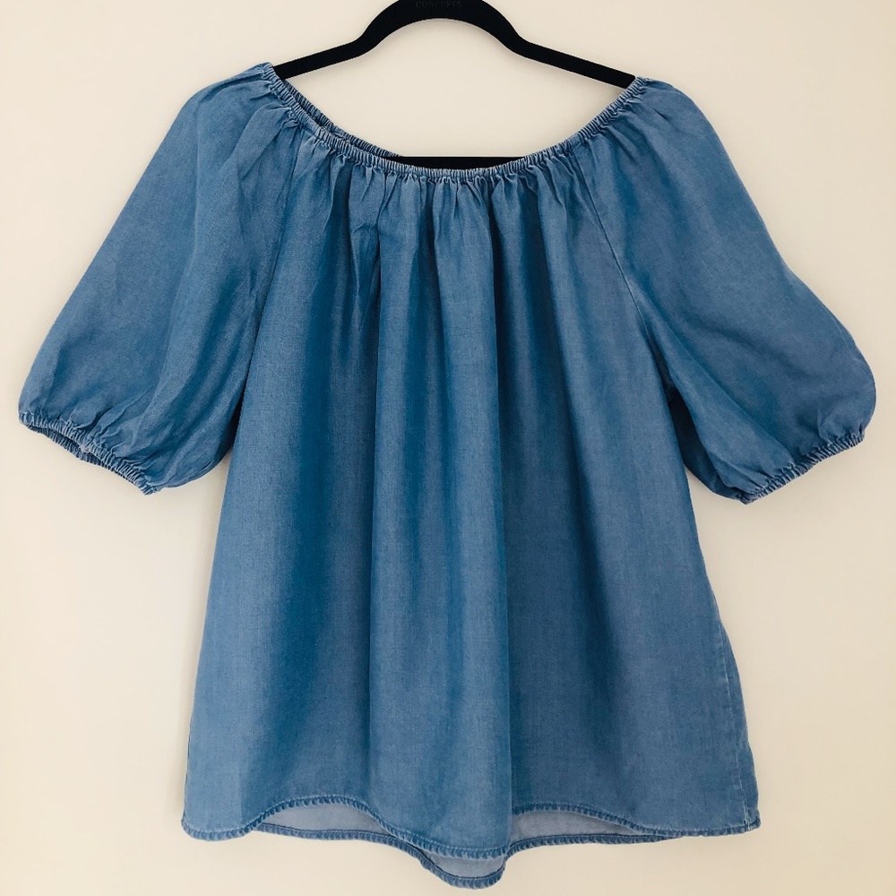 chambray off the shoulder top / size s